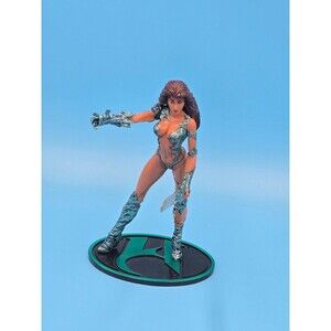 1998 Witchblade Sara Pezzini Clayburn Moore Action Figure Top Cow Production